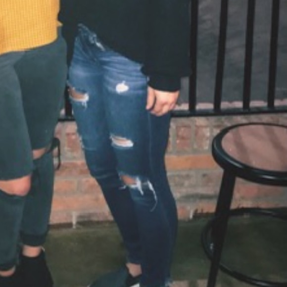 American eagle Jeans - Picture 2 of 2